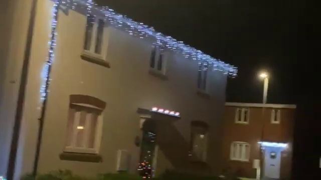 Рождественские огоньки на нашей улице смотреть онлайн