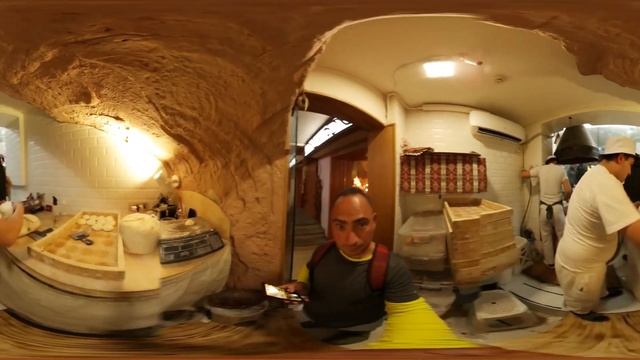 how bread is baked in a tandoor in Armenia.как пекут хлеб в тандыре в Армении смотреть онлайн