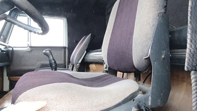 KAZAHSTAN KAMAZ уставший на реставрацию