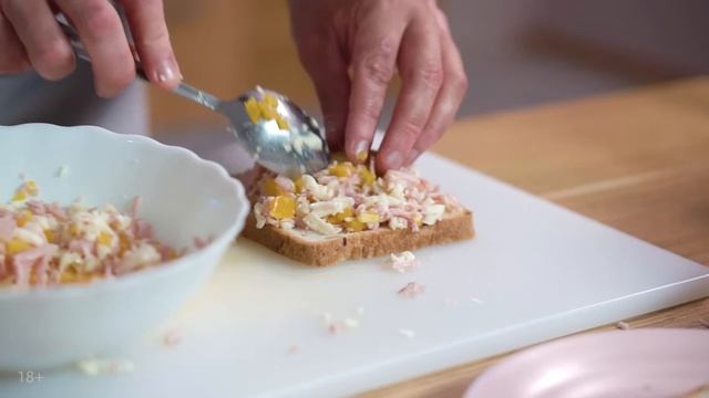 Быстро, сытно и вкусно! Крок-мадам. Рецепт сэндвича с яйцом на завтрак смотреть онлайн