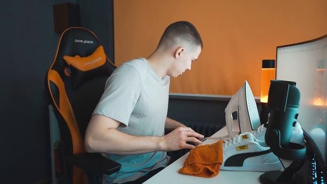 Убрать заломы на коже утюгом? | Проверка лайфхака смотреть онлайн