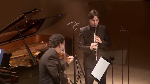 Trio for violin, clarinet and piano by Paul Schoenfield. I. Freylakh. смотреть онлайн