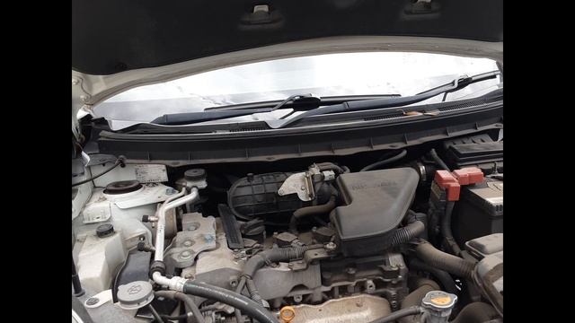 2012 Nissan   X-Trail – Engine Test 5781