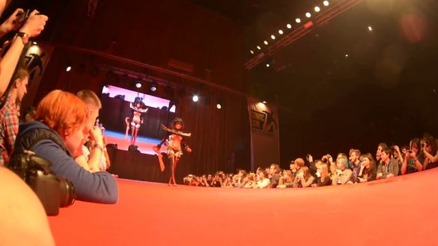 Cosplay Кристина Финк на ComicCon2015 - Kill la Kill (Ryuko Matoi) смотреть онлайн
