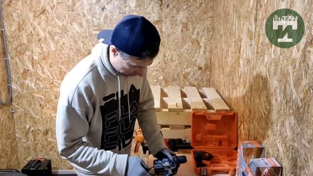 Шуруповерт Интерскол Промо 18 вольт или СОЮЗ ДШС 18 - какой выбрать ? смотреть онлайн