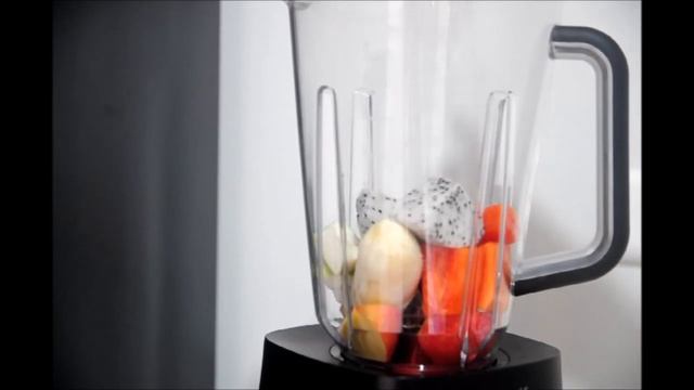 Mixed fruit smoothie by Philips Avance Collection HR3663 смотреть онлайн