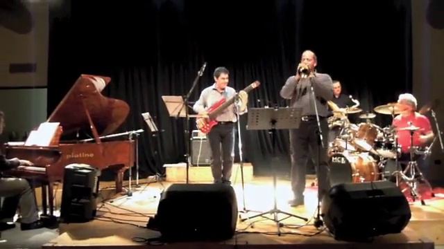 Reunion - Reunion LJQ Live In Cecchi Point