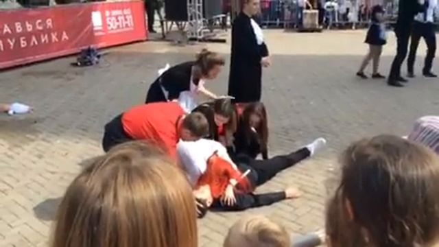 Колизейфест выводит на сцену лучшие танцевальные коллективы Ижевска смотреть онлайн