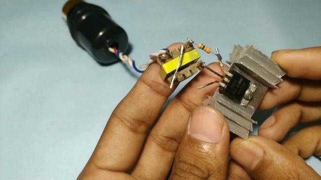 3.7 v to 220 volt ac inverter смотреть онлайн