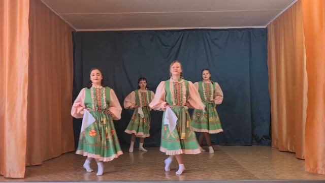Сценическая хореография_МОУ Санталовская СШ_Ах, мамочка смотреть онлайн