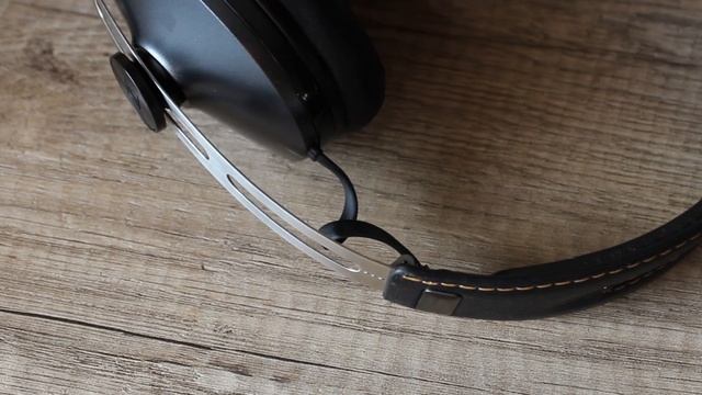 Sennheiser Momentum Wireless M2 AEBT смотреть онлайн