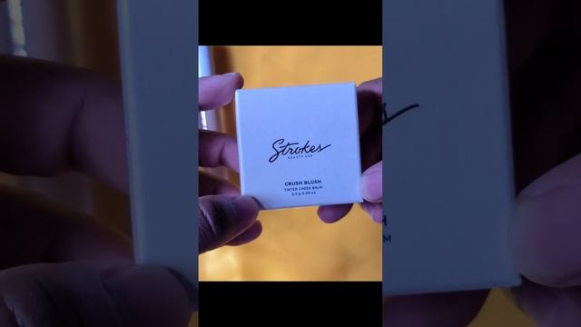 Unboxing Stroke Beauty Lab Foundation, Concealer & Crush Blush смотреть онлайн