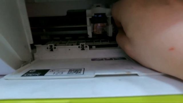 Ошибка картриджа 121 принтера HP DeskJet 2130 смотреть онлайн