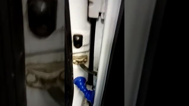 Z образный уплотнитель на двери смотреть онлайн