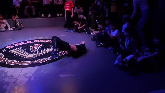 отбор bgirl FreeZen Tai Lung RED Тёма BREAKONIERS 5 YEARS ANNIVERSARY смотреть онлайн