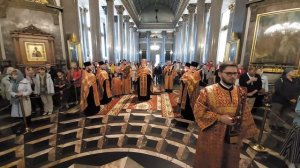 Всенощное бдение накануне Недели 6-ой по Пасхе, апостола и евангелиста Иоанна Богослова