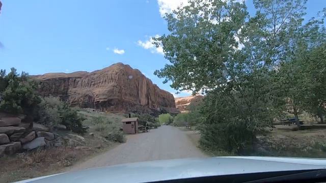 Camping Near Arches National Park смотреть онлайн
