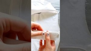 Как вшить воротник стойку в горловину рубашки.