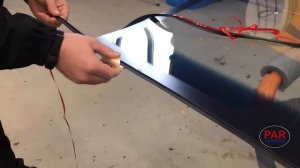 Установка молдинга лобового стекла со скотчем М-025 Parcompany