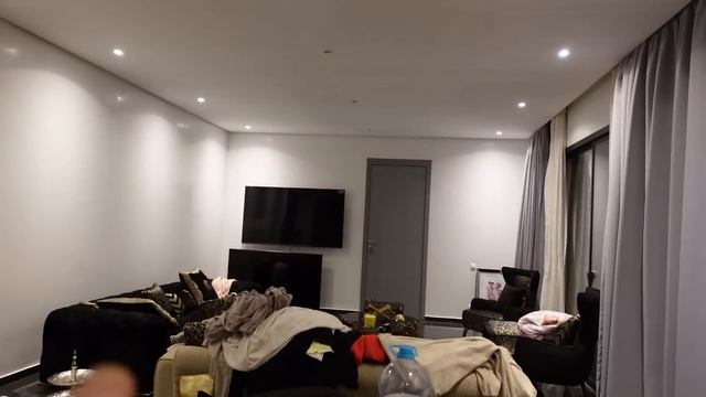 VLOG - GROSSE CHUTE de KAMILIA - PREPARATION et COURSE pour le RAMADAN 2023 смотреть онлайн