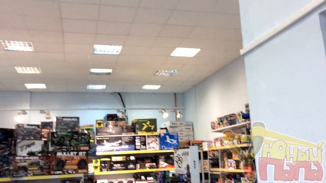 Полеты на квадрокоптере Syma x5c в помещении смотреть онлайн