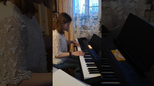 Лукичёва Надежда К.Листов "В землянке" смотреть онлайн
