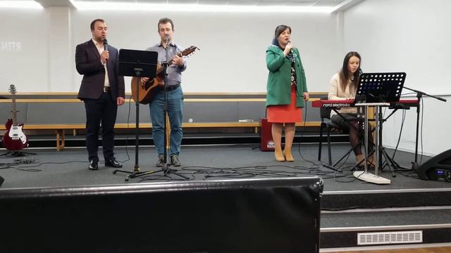 Пісня// Воздай Ему хвалу и честь... смотреть онлайн