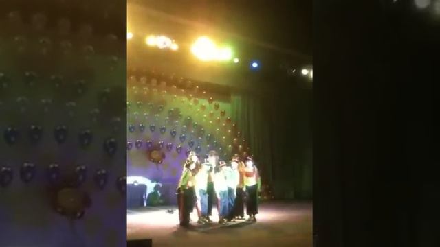 Пингвин - поет Лия Коротаева смотреть онлайн