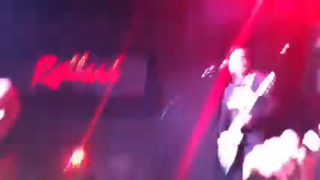Rip & Tear -Phil Lewis of LA Guns w Sin City Sinners смотреть онлайн