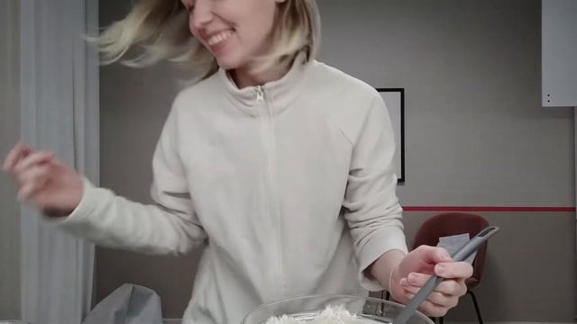 Жизнь в полярной ночи, полезный десерт и куча ЖБАНОВ смотреть онлайн