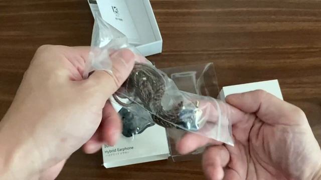 KBear KS2 1DD & 1BA $25 Driver Unboxing смотреть онлайн