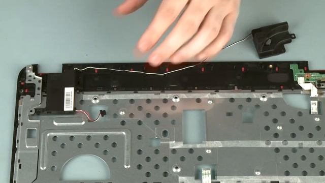 Replace the speakers | HP Pavilion g6-2000 Notebook | HP Support смотреть онлайн