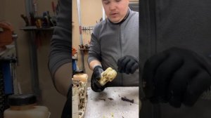 Как поменять масляный патрубок, шланг на бензопиле Штиль 180, 170