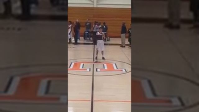Payton Plays National Anthem at Urbana Middle School B-Ball смотреть онлайн