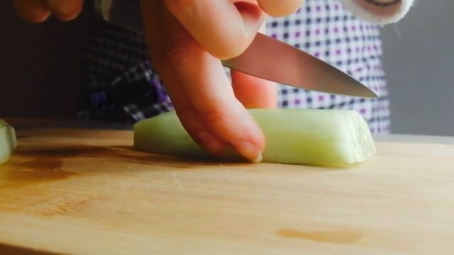 Закуска на новогодний стол Праздничный стол на Новый Год смотреть онлайн