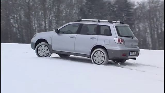 Mitsubishi Outlander 1