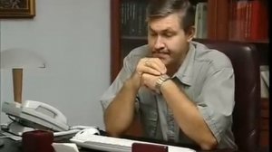 За фасадом