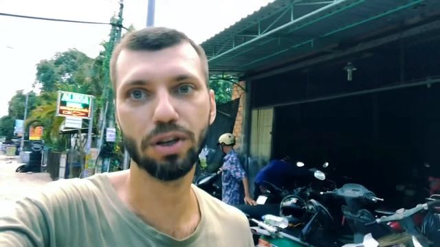 Горе мопед! Он опять сломался. Муйне!!!) Неаполитанский смотреть онлайн