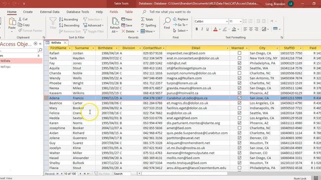 MS Access - What is a database? смотреть онлайн