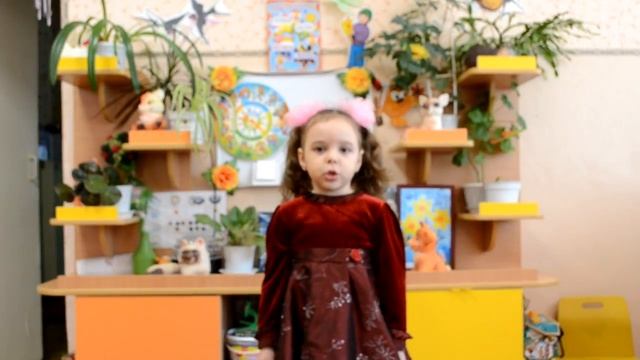 Рита Панурова читает стихотворение В.Степанова "Рыжий пес" смотреть онлайн