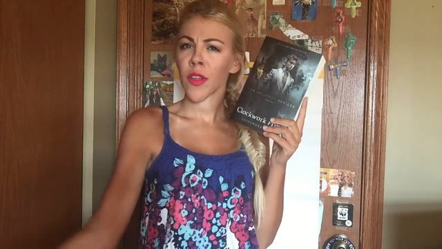 Predicting My Future Life | YOUR FUTURE BOOK TAG смотреть онлайн