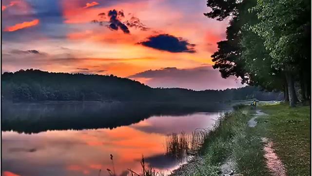 Hermes House Band - Country Roads Remix смотреть онлайн