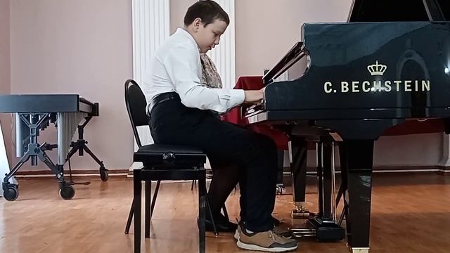 Номинация "Ансамбль". Н. Смирнова "Хорошее настроение". Исполняют Урманов Ильгизар смотреть онлайн
