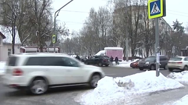 "Яркий пешеход" - профилактический рейд ГИБДД смотреть онлайн