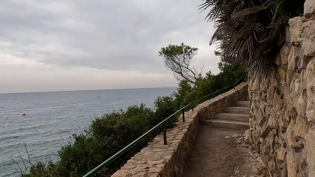 Costa Dorada - Salou - Llarga & Llenguadets Beach - Walking Vlog- Spain, August 2022[4k60FPS] смотреть онлайн