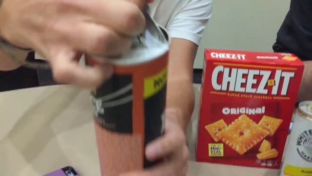 Pringles Tasting (MongoDB Engineering Offsite 2019) смотреть онлайн