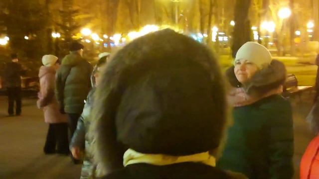 Ой кума ты кумушка Танцы в парке Горького Харьков Декабрь 2021 смотреть онлайн