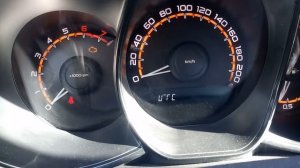 Как настроить часы в Ладе Весте