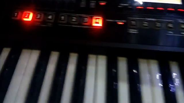Roland E-A7 انترو يللي بجمالك смотреть онлайн