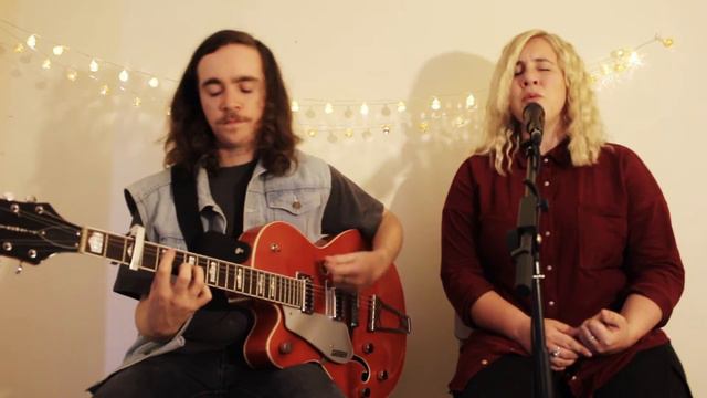 HANNAH ERIKA COVER // 'Chandelier- Sia' смотреть онлайн